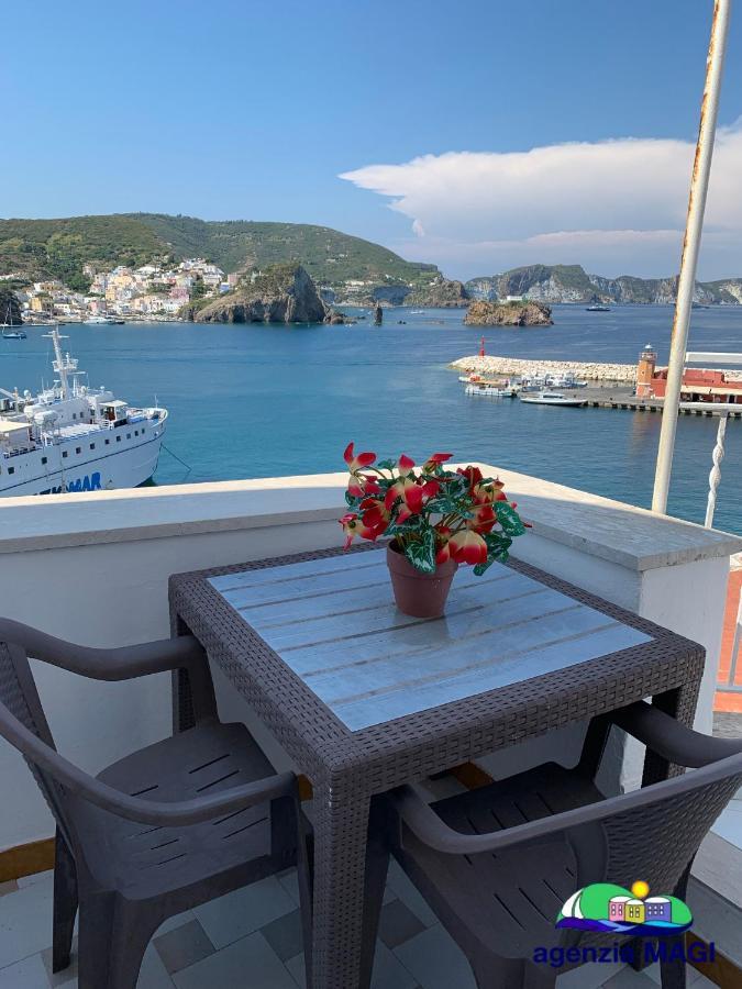 Magi - Orchidea Lägenhet Ponza Exteriör bild