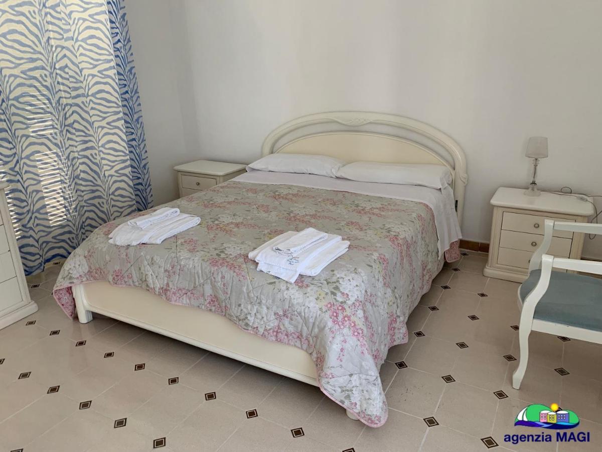 Magi - Orchidea Lägenhet Ponza Exteriör bild